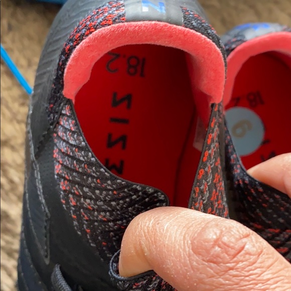 Adidas Nemeziz Soccer Cleats - Picture 4 of 5